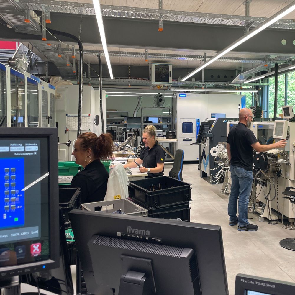 SMT-/THT-Fertigung bei MOSCA ELEKTRONIK